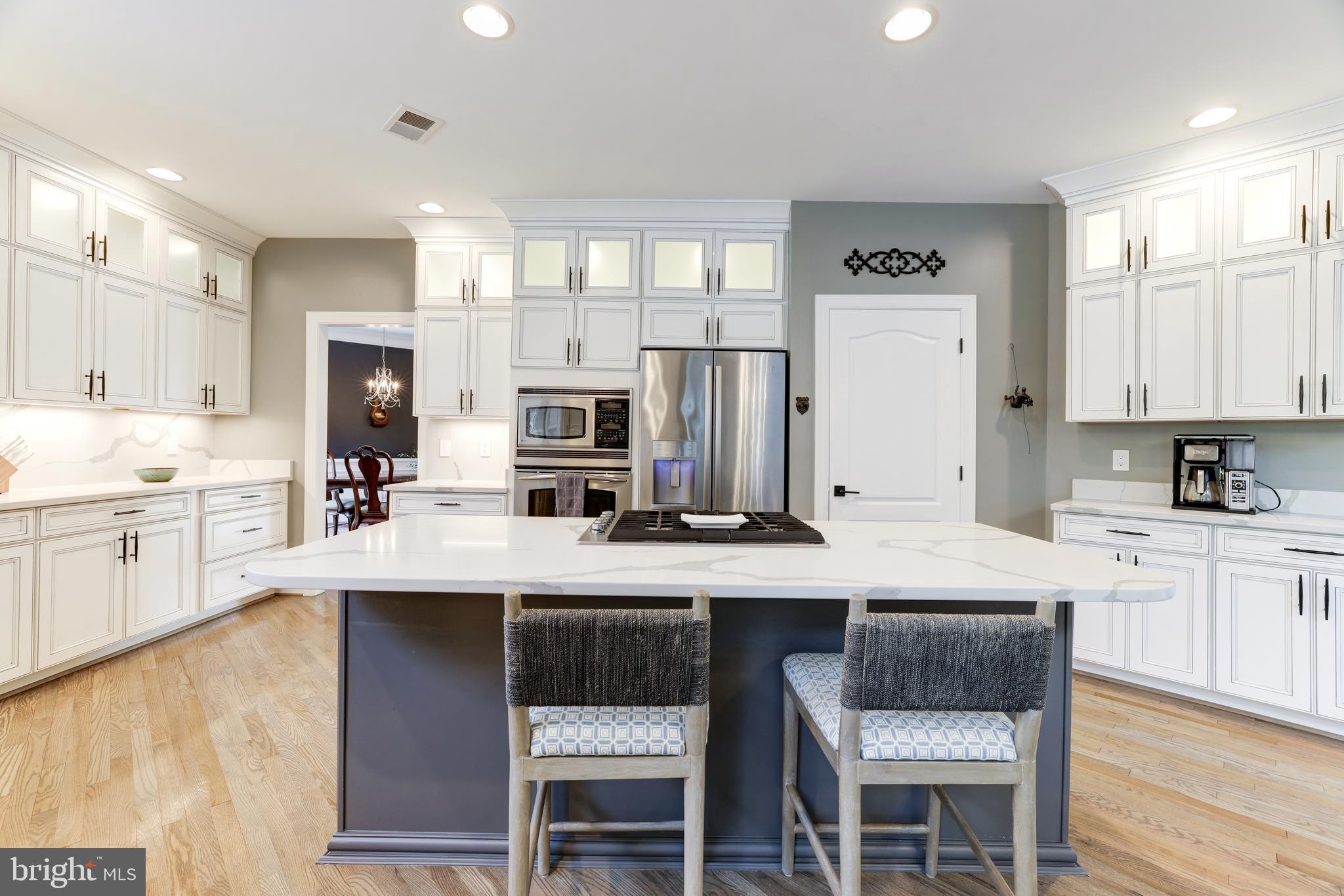 BELMONT COUNTRY CLUB - Residential