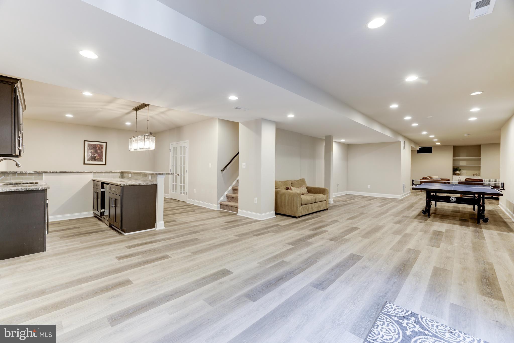 BELMONT COUNTRY CLUB - Residential