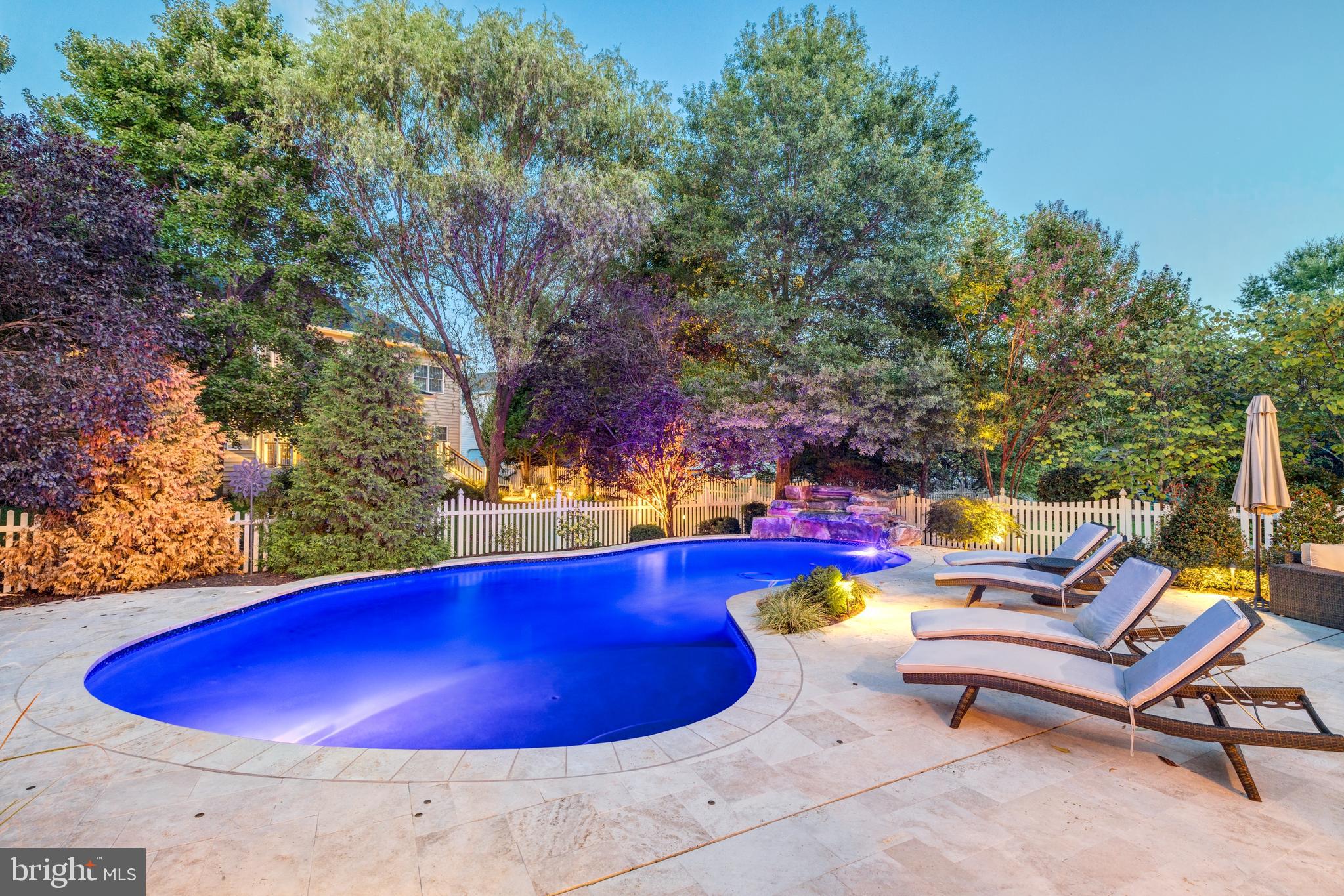 BELMONT COUNTRY CLUB - Residential