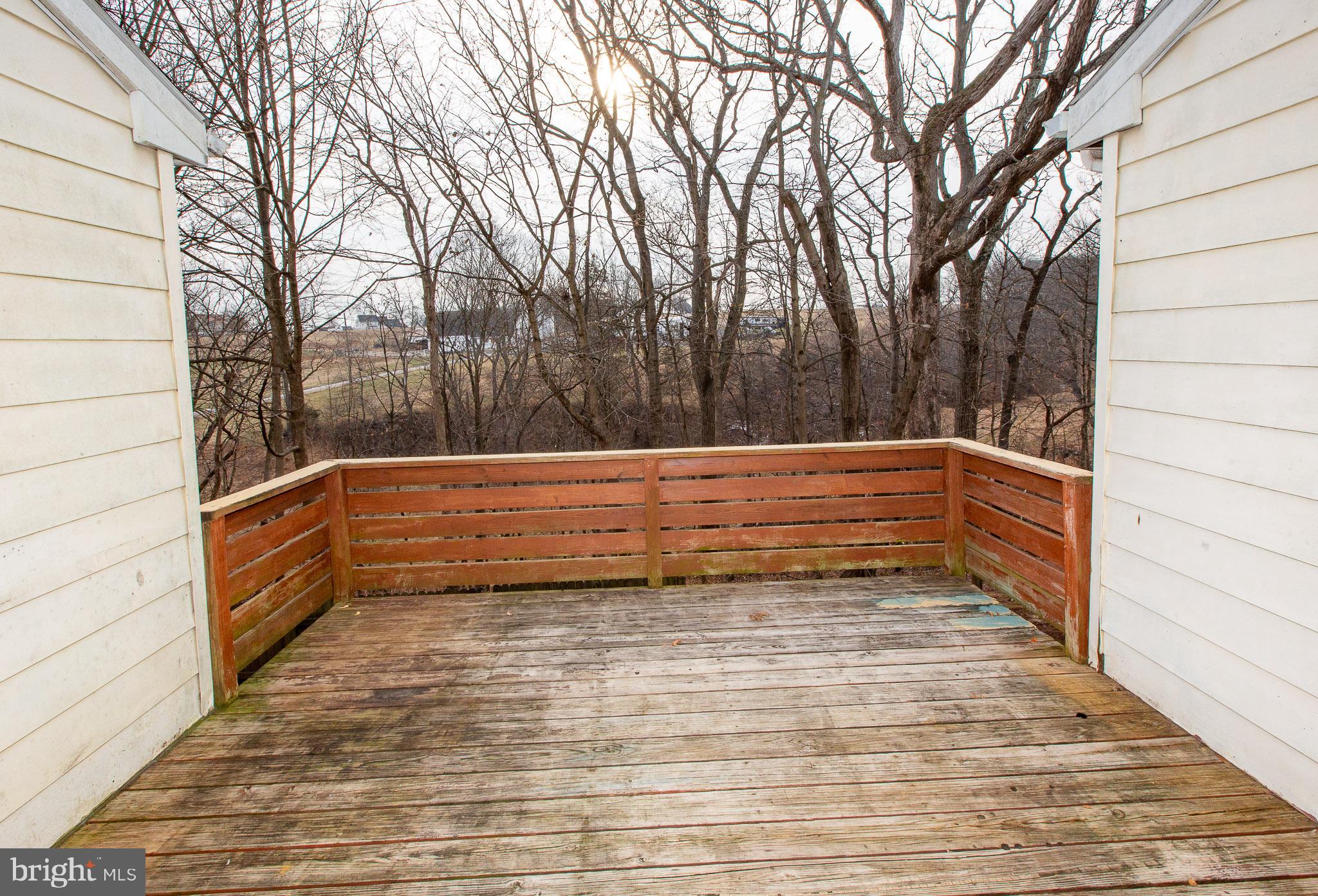 MAPLE HILL - Residential