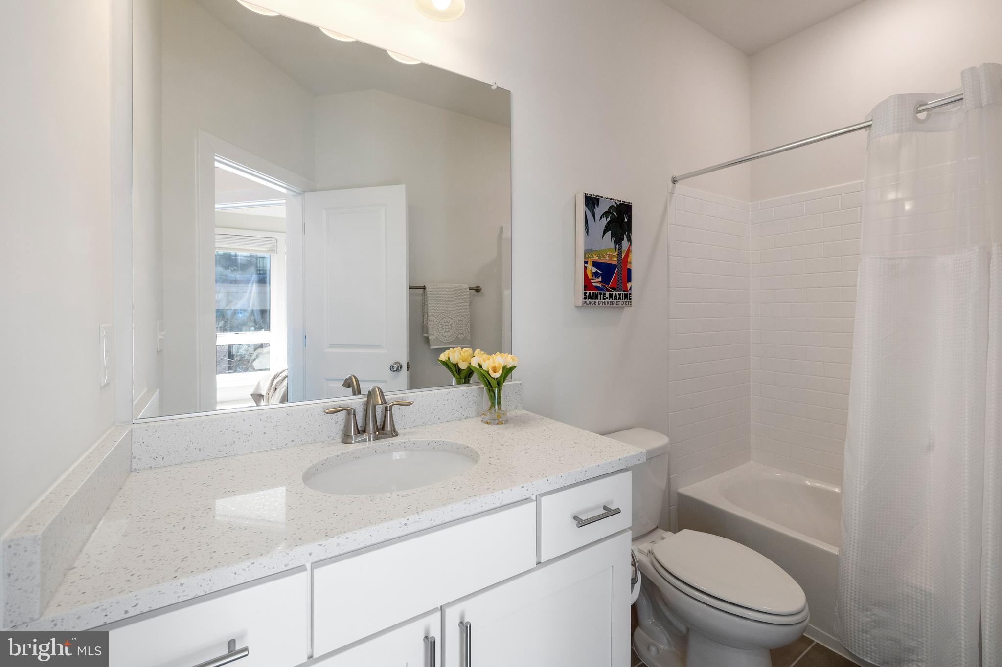 CAMERON PARK - Residential