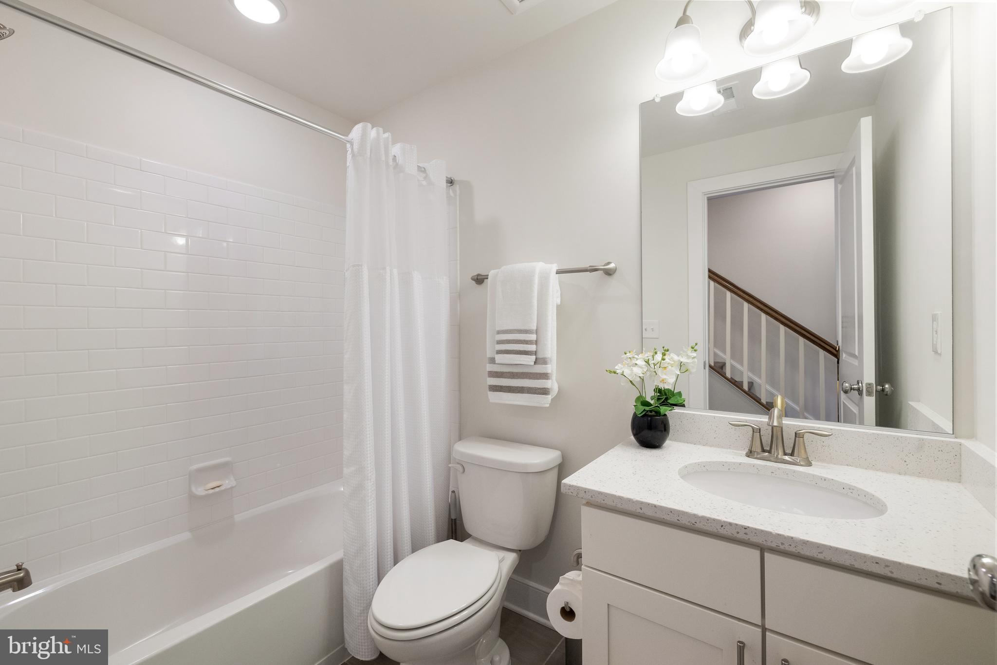 CAMERON PARK - Residential