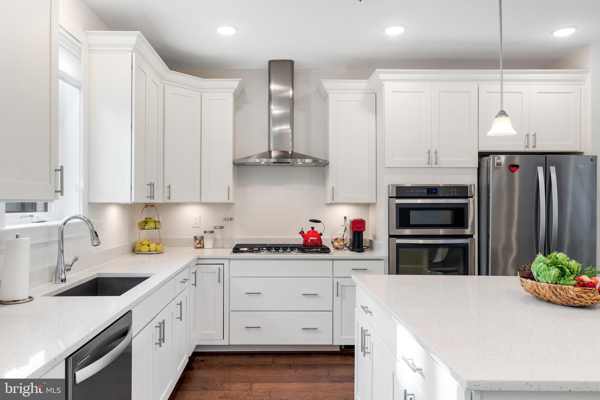 CAMERON PARK - Residential