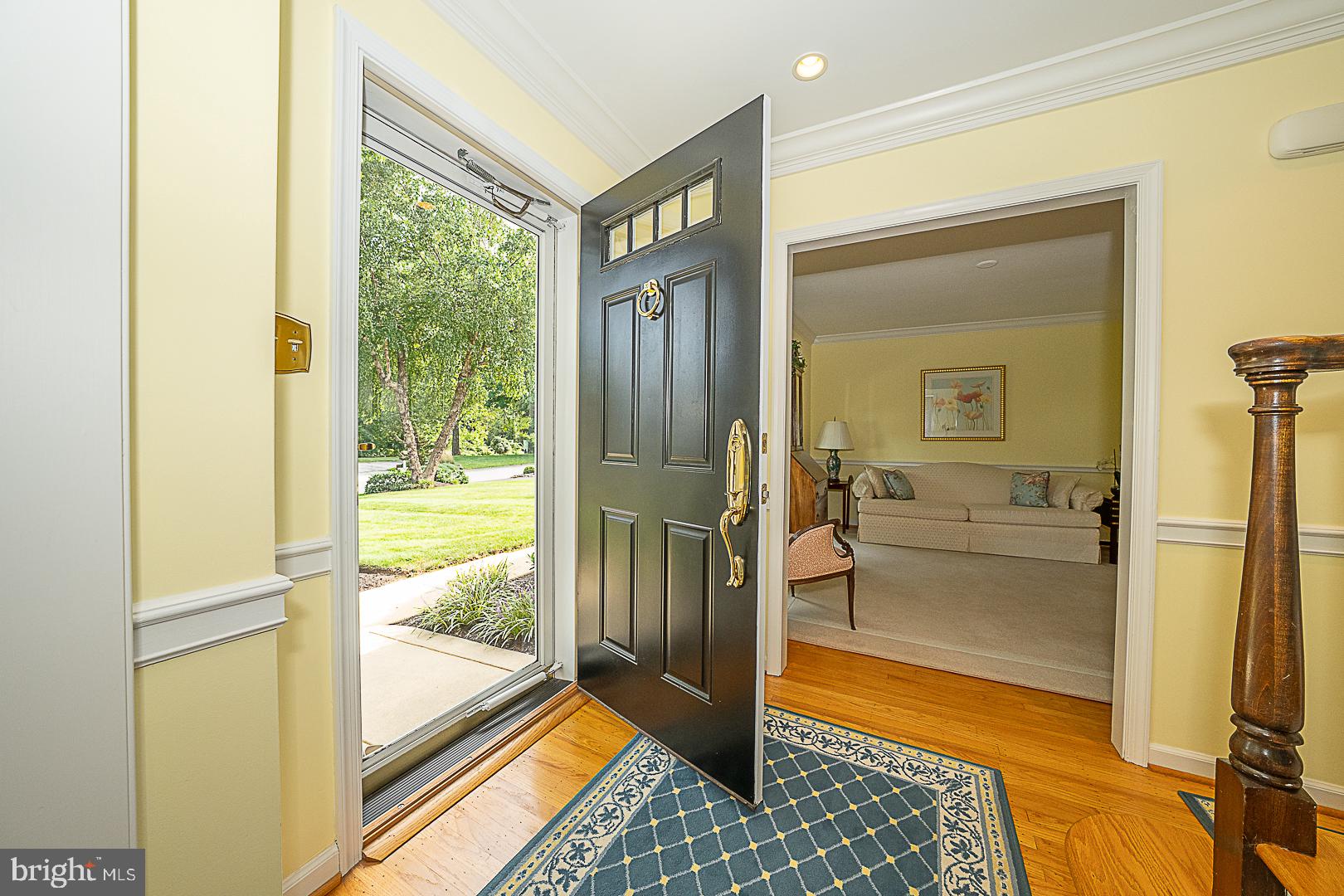 487 WINSTON WAY