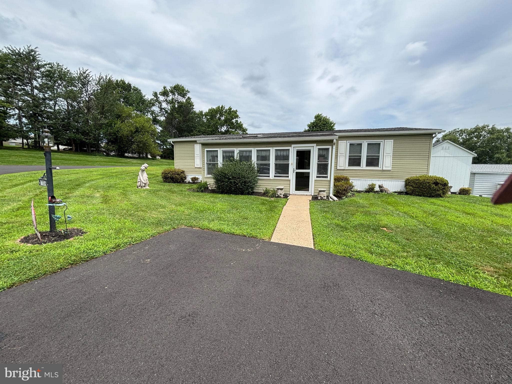 1004 FOX CHASE COURT