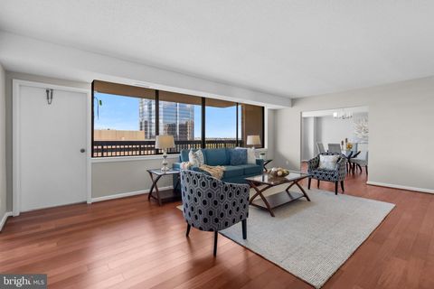 3709 S GEORGE MASON DRIVE 1514-E FALLS CHURCH VA 22041