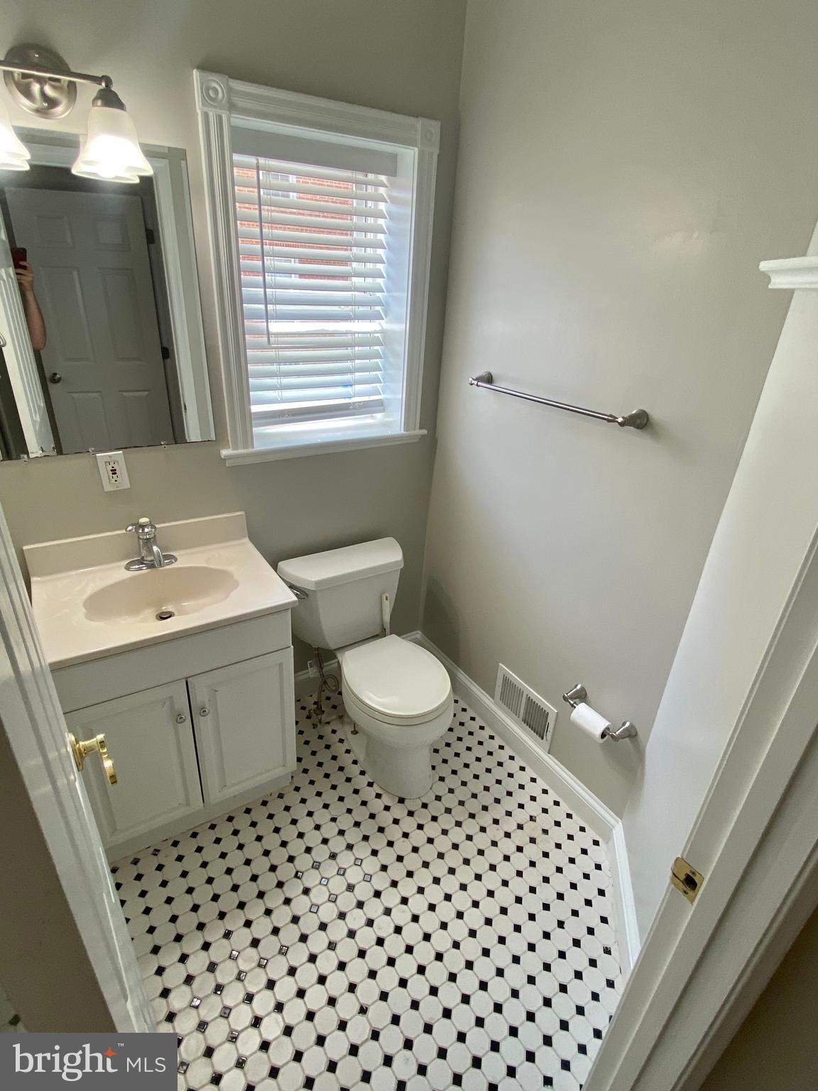 CANTON - Residential Lease