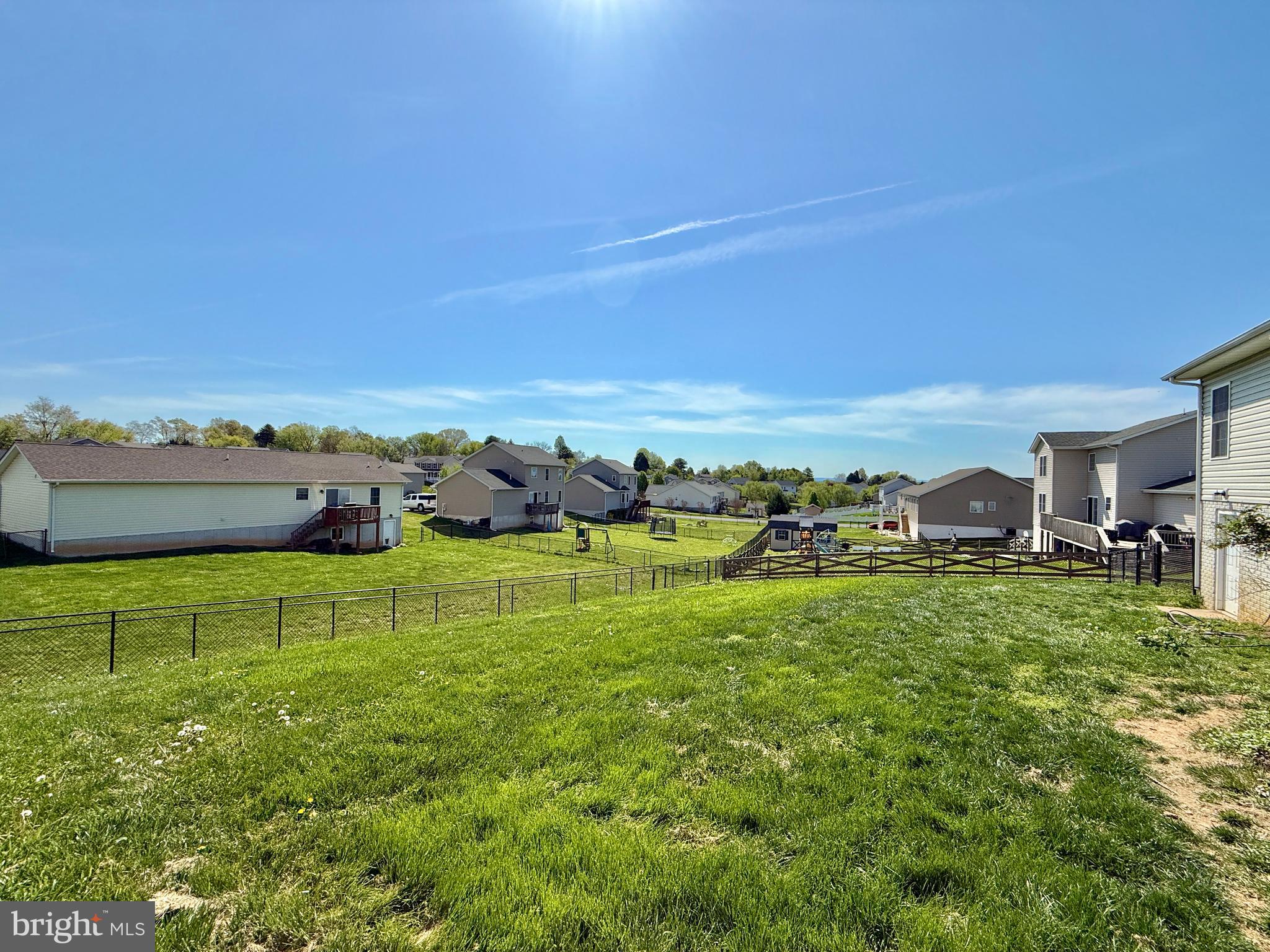 PEBBLE RIDGE - Residential