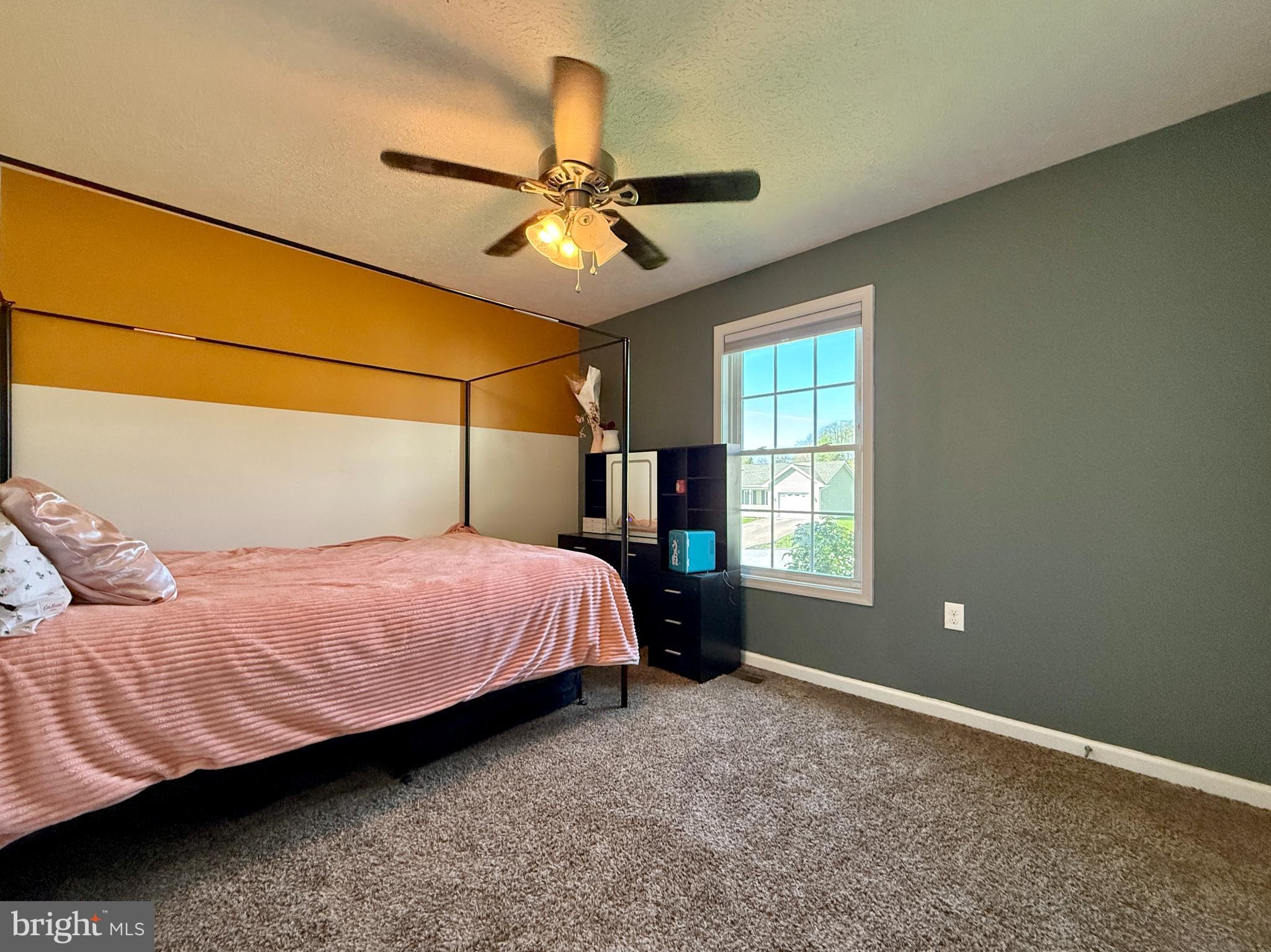 PEBBLE RIDGE - Residential