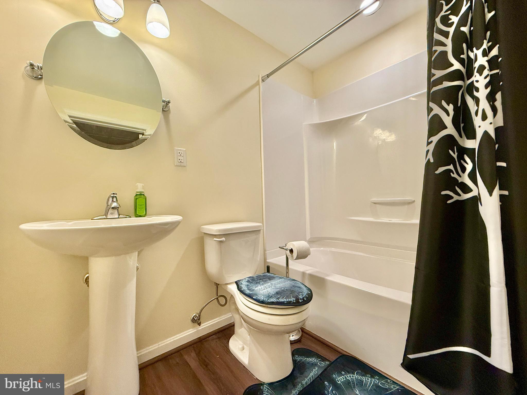 PEBBLE RIDGE - Residential