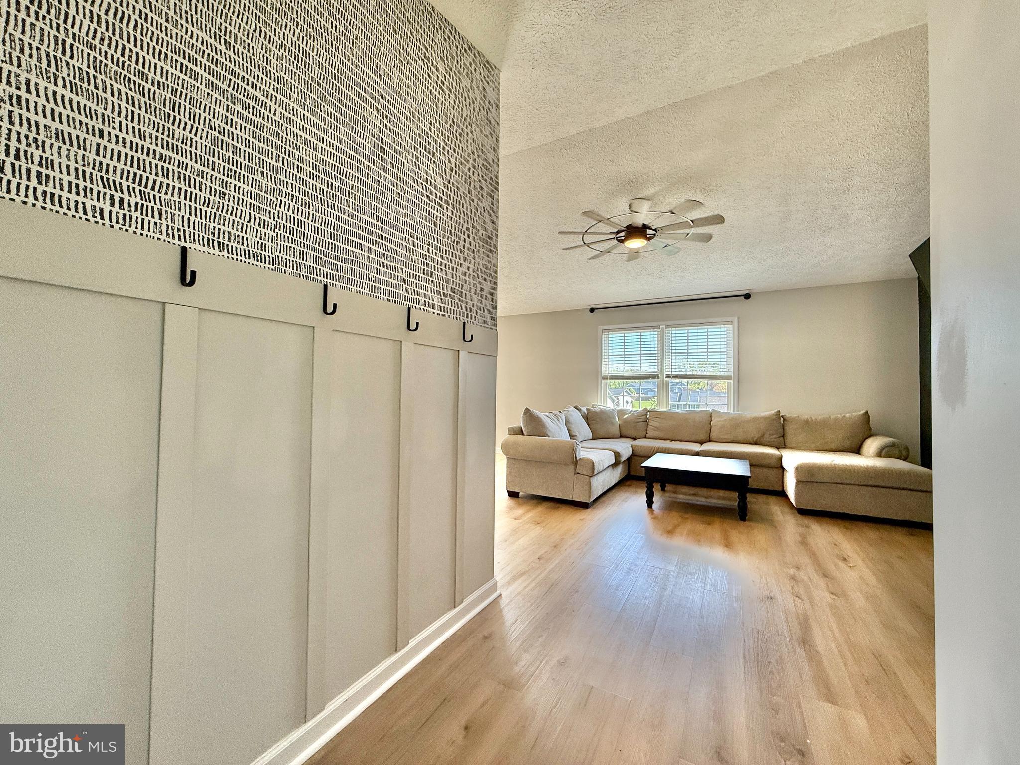 PEBBLE RIDGE - Residential