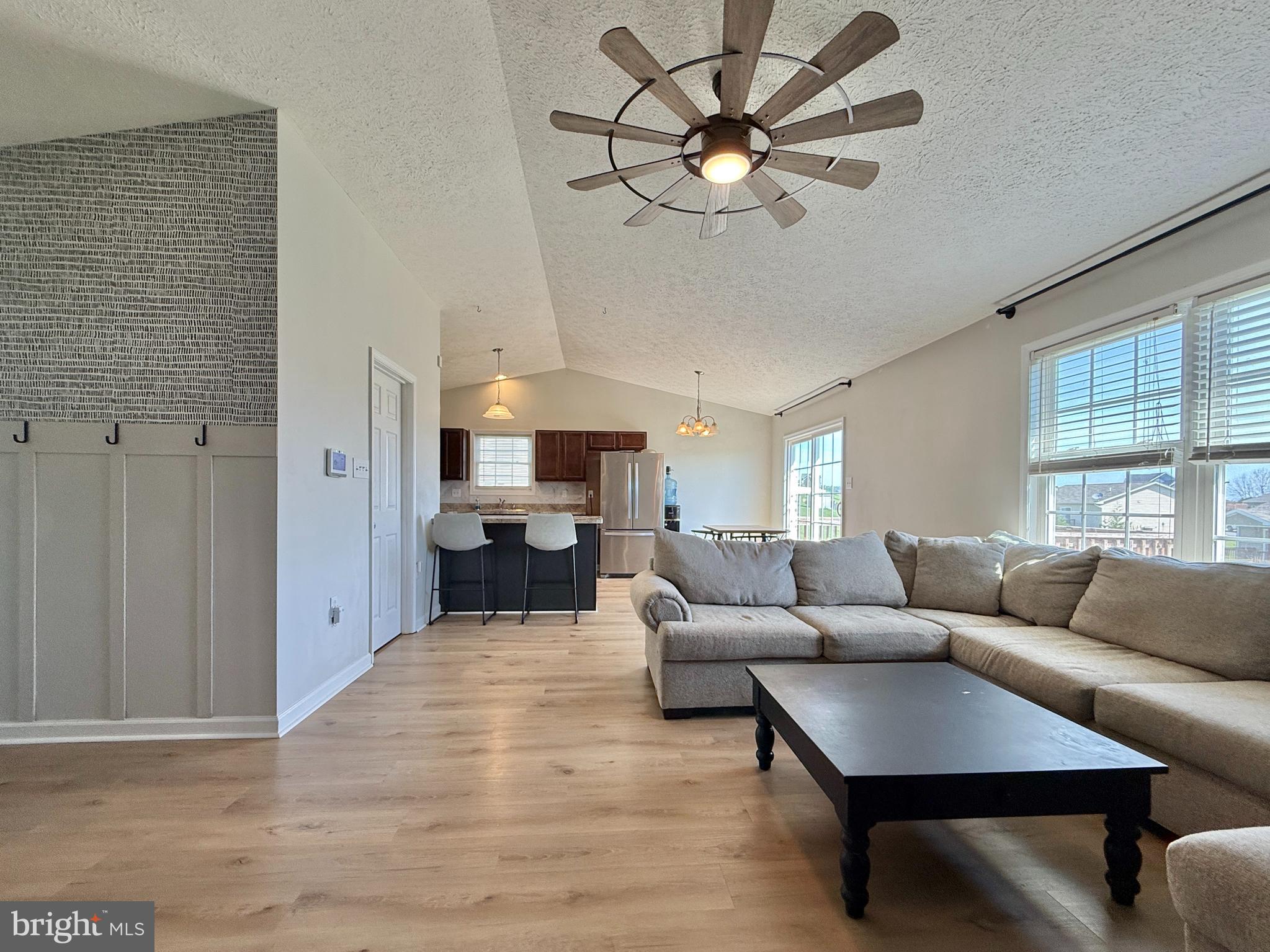 PEBBLE RIDGE - Residential