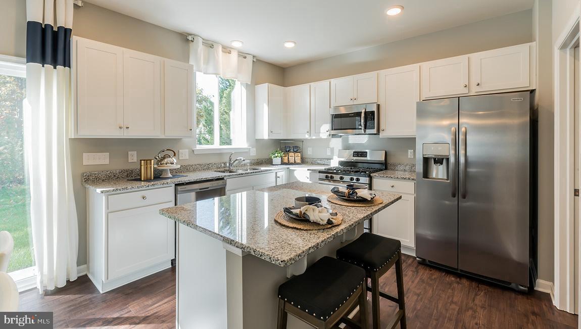 HILLS AT VALLEY VIEW - Residential