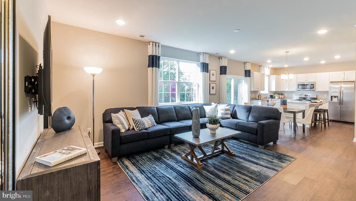 HILLS AT VALLEY VIEW - Residential