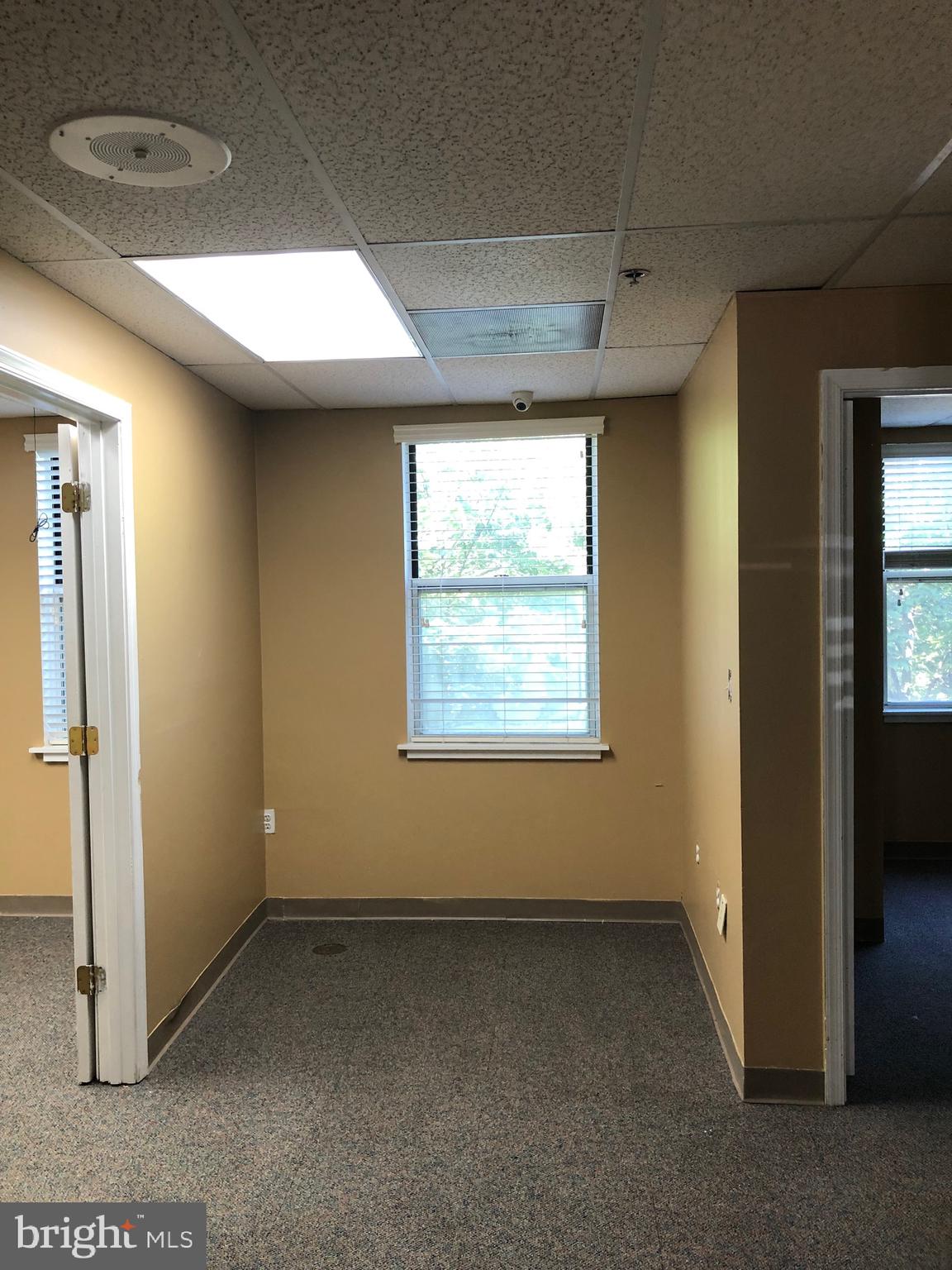 OLDE FORT SQUARE CONDO P - Commercial Lease