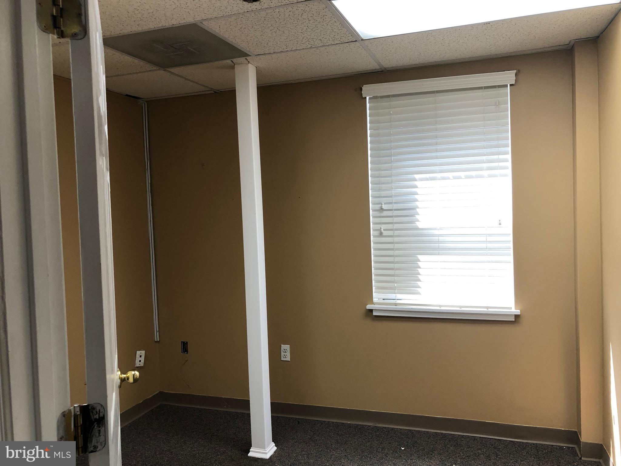 OLDE FORT SQUARE CONDO P - Commercial Lease