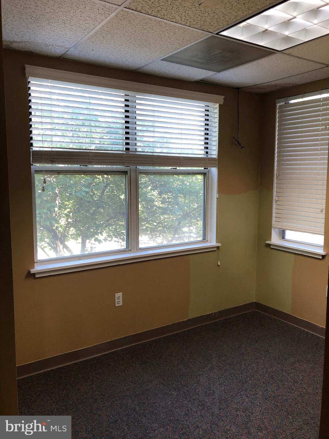 OLDE FORT SQUARE CONDO P - Commercial Lease