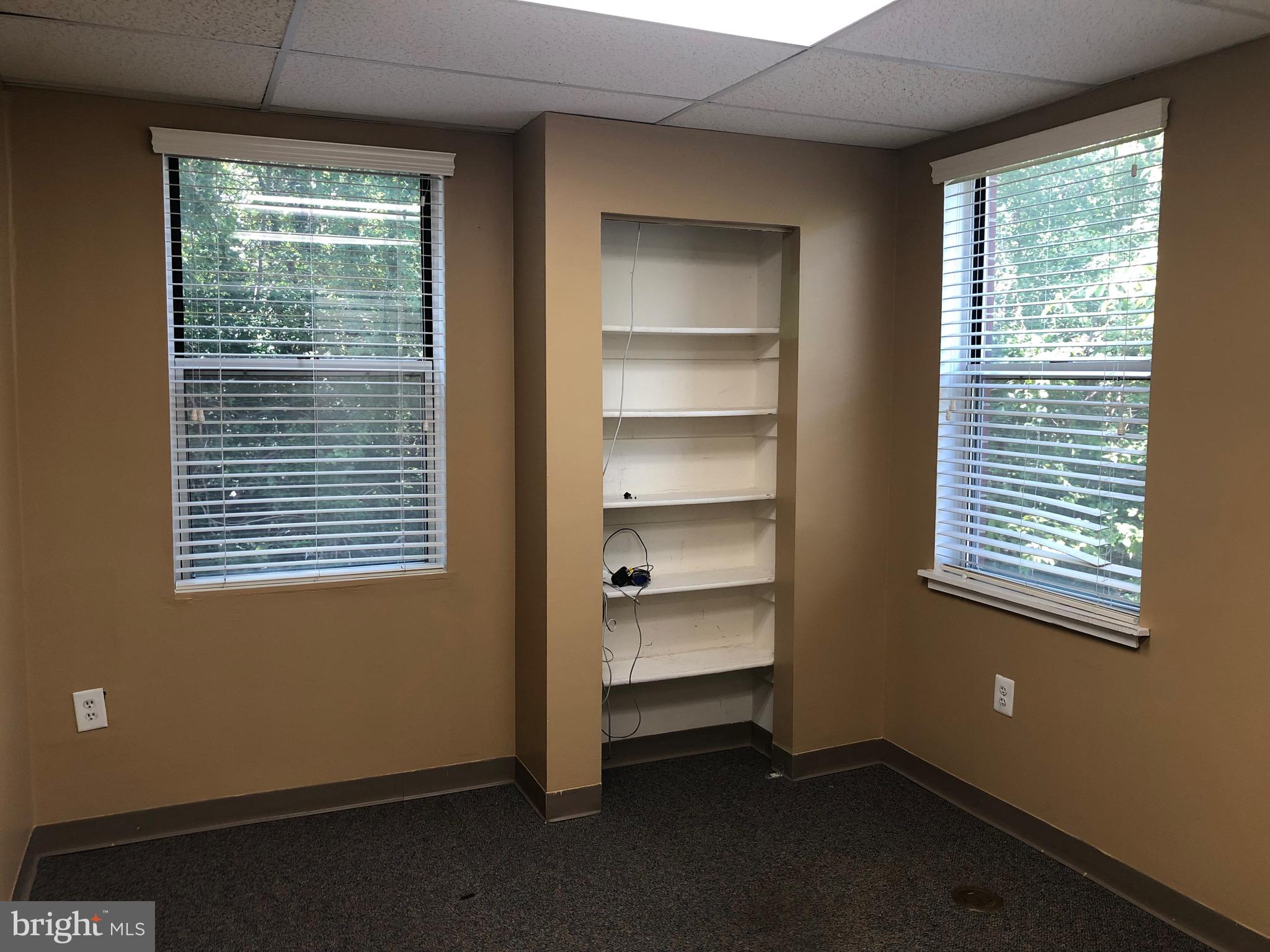 OLDE FORT SQUARE CONDO P - Commercial Lease