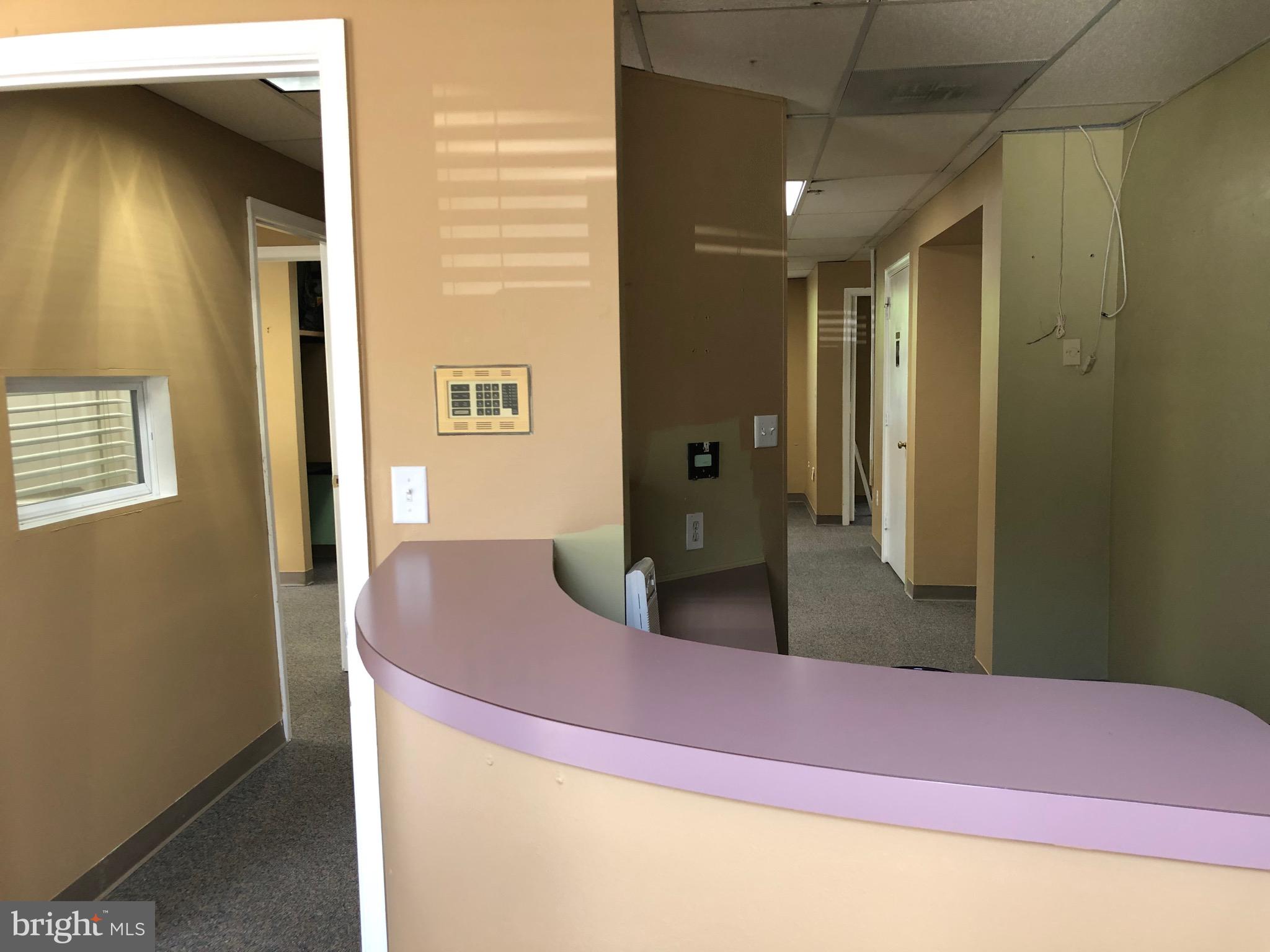 OLDE FORT SQUARE CONDO P - Commercial Lease