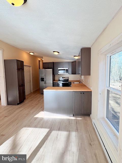 TOWAMENSING TRAIL - Residential