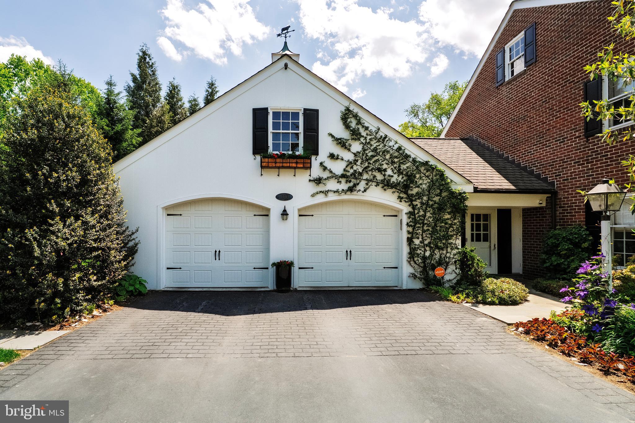 1320 HOMESTEAD LANE