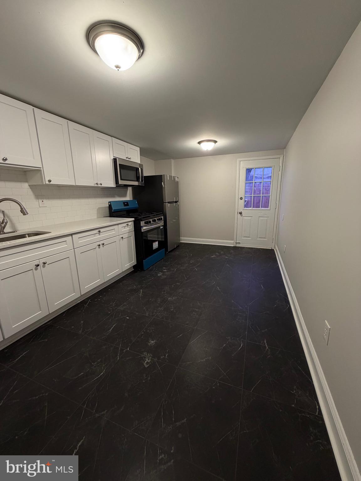 PORT RICHMOND - Residential