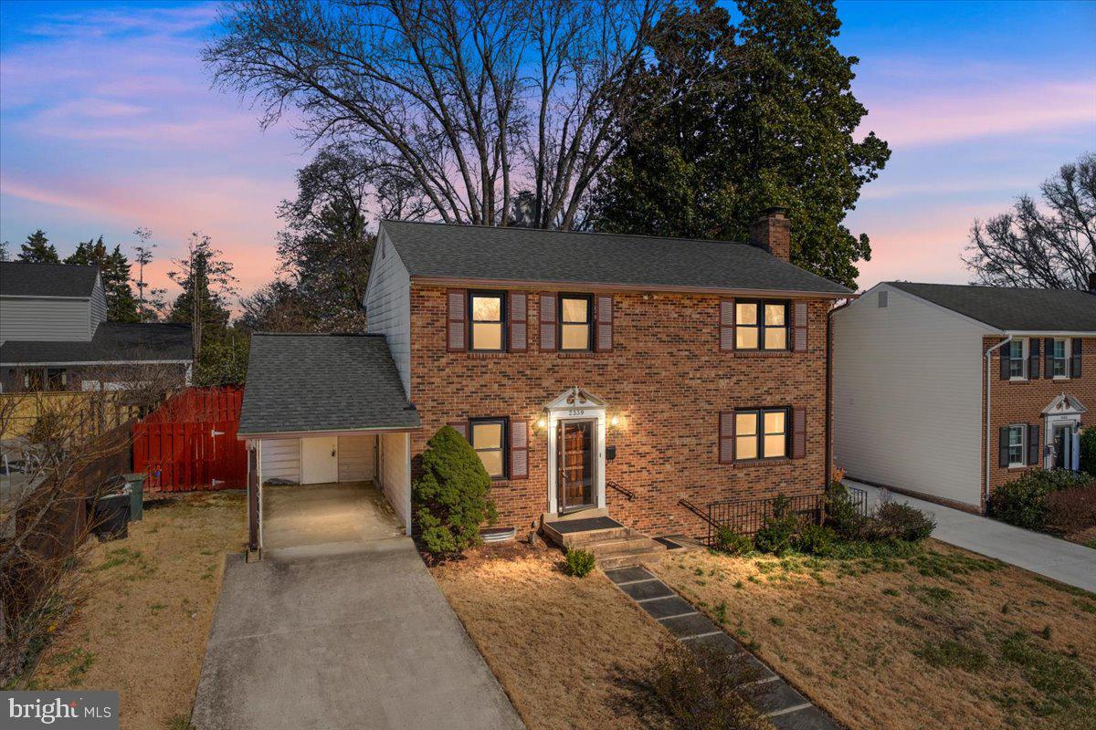 OVER LEE KNOLLS - Residential