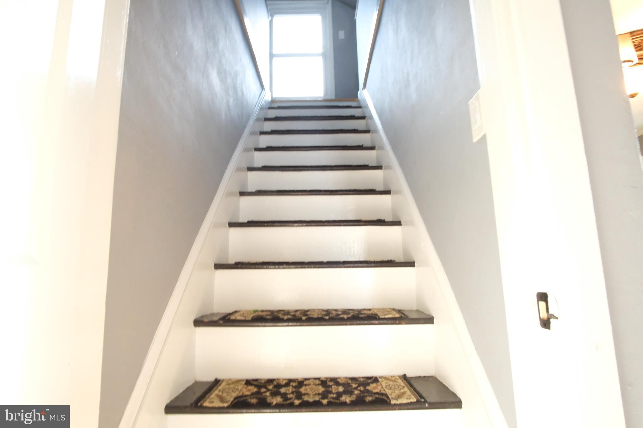 HADDOX TERRACE - Residential Lease