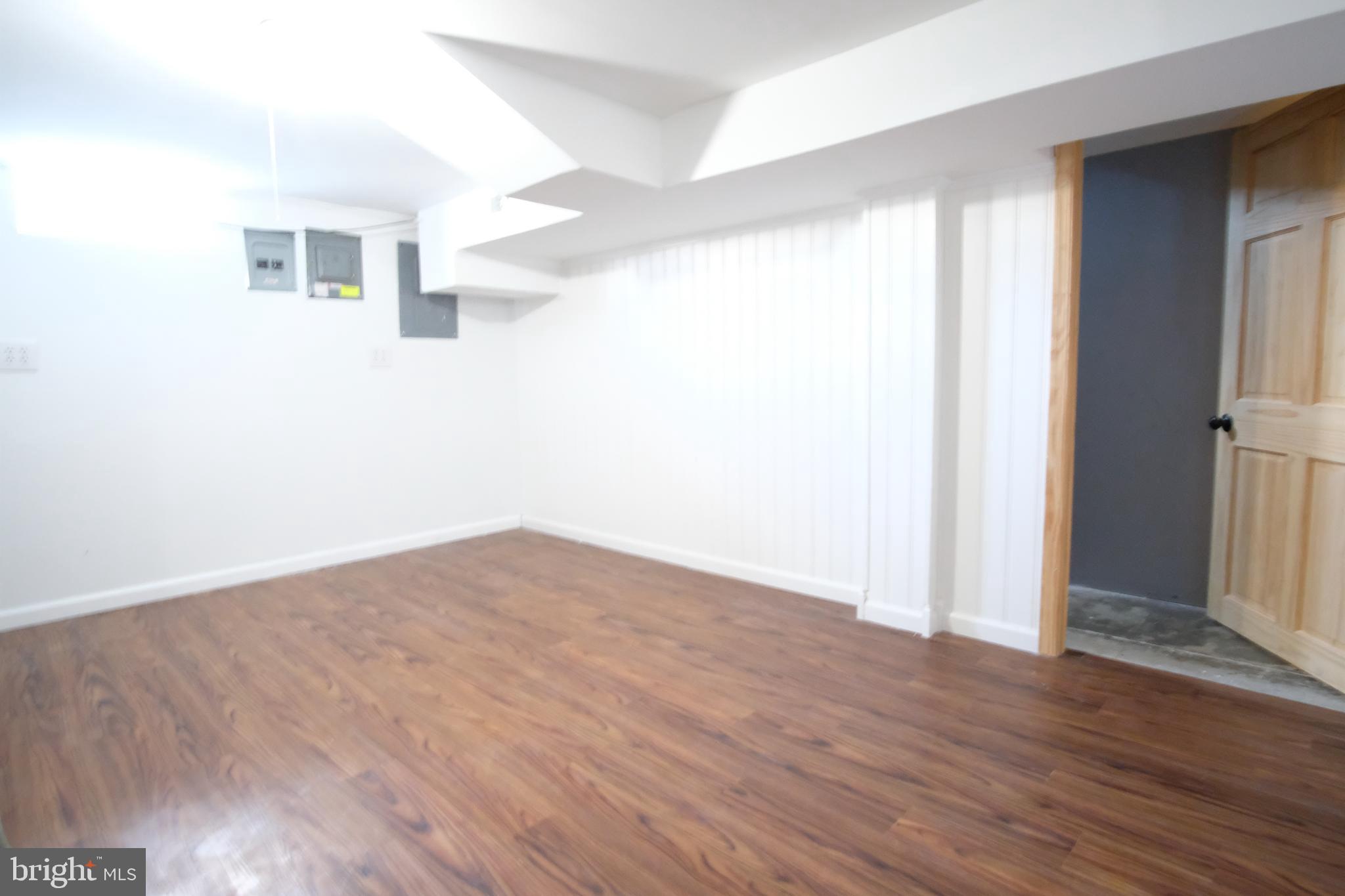 HADDOX TERRACE - Residential Lease