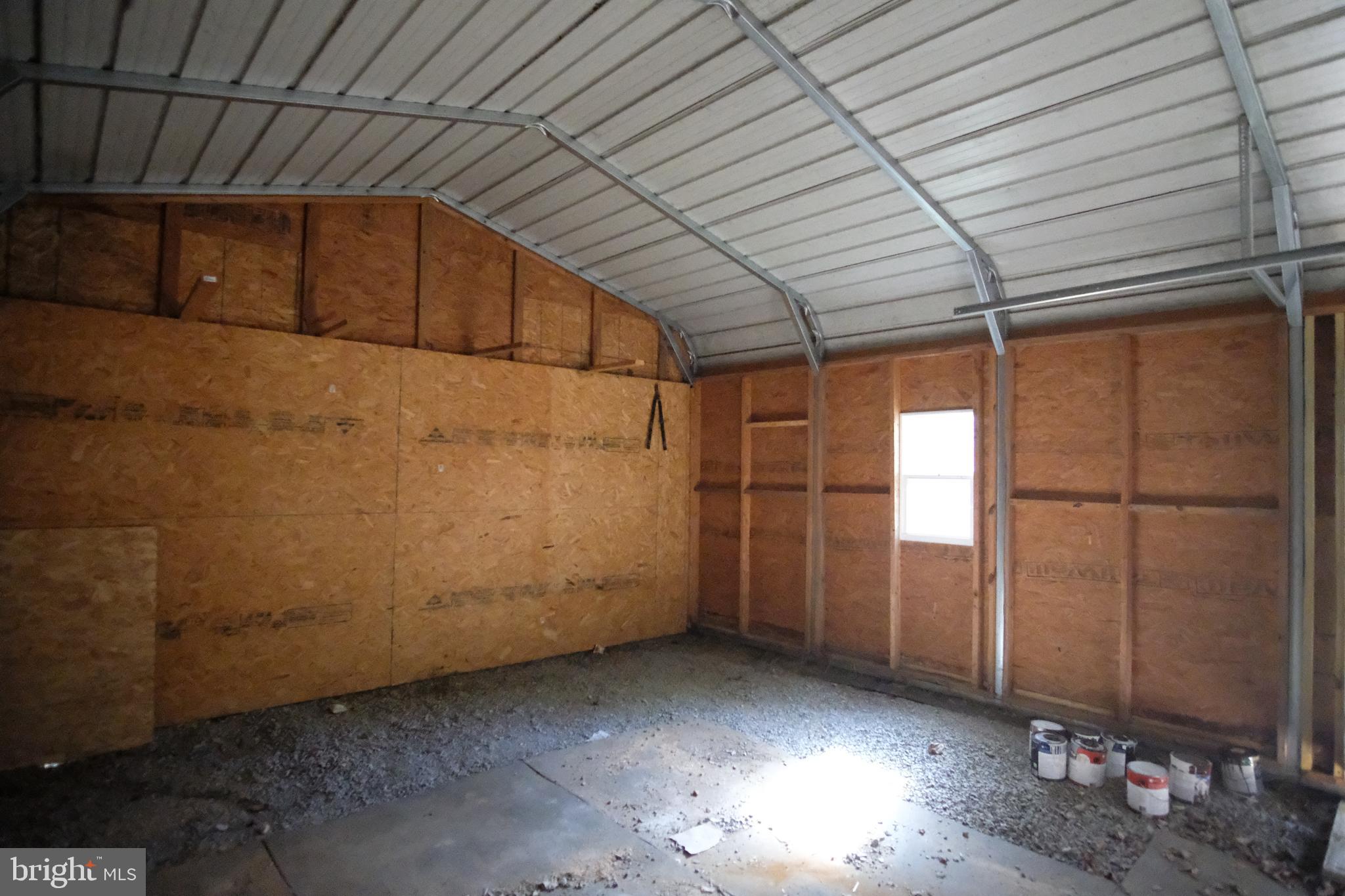 HADDOX TERRACE - Residential Lease