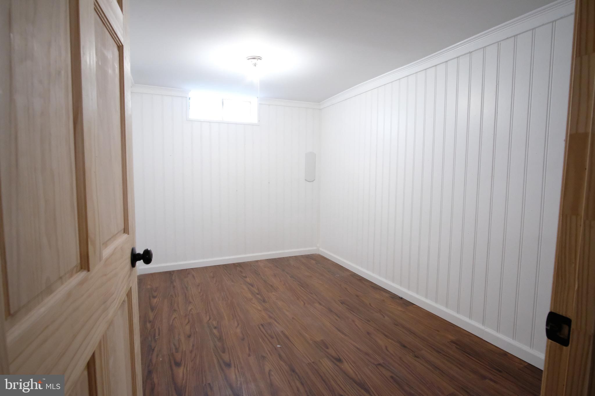 HADDOX TERRACE - Residential Lease