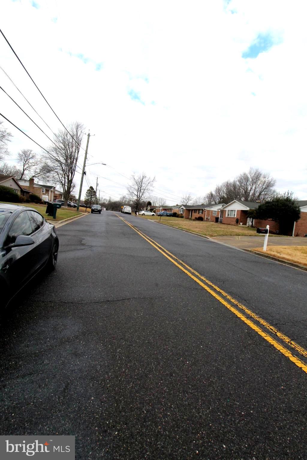 MELLWOOD HILLS - Residential