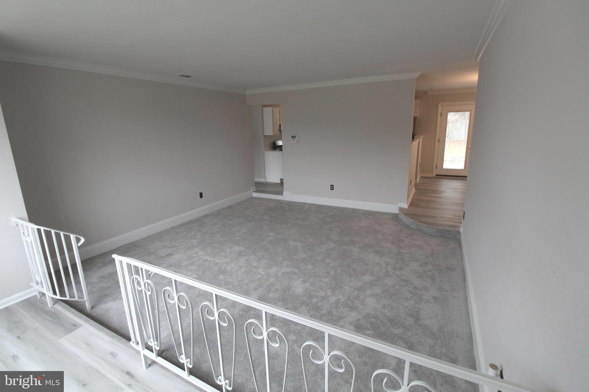 MELLWOOD HILLS - Residential