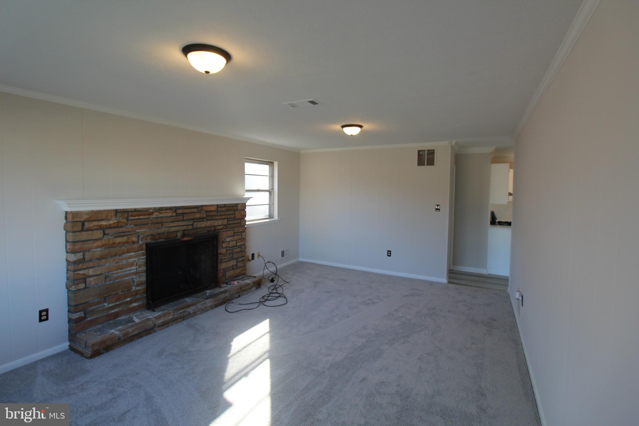 MELLWOOD HILLS - Residential