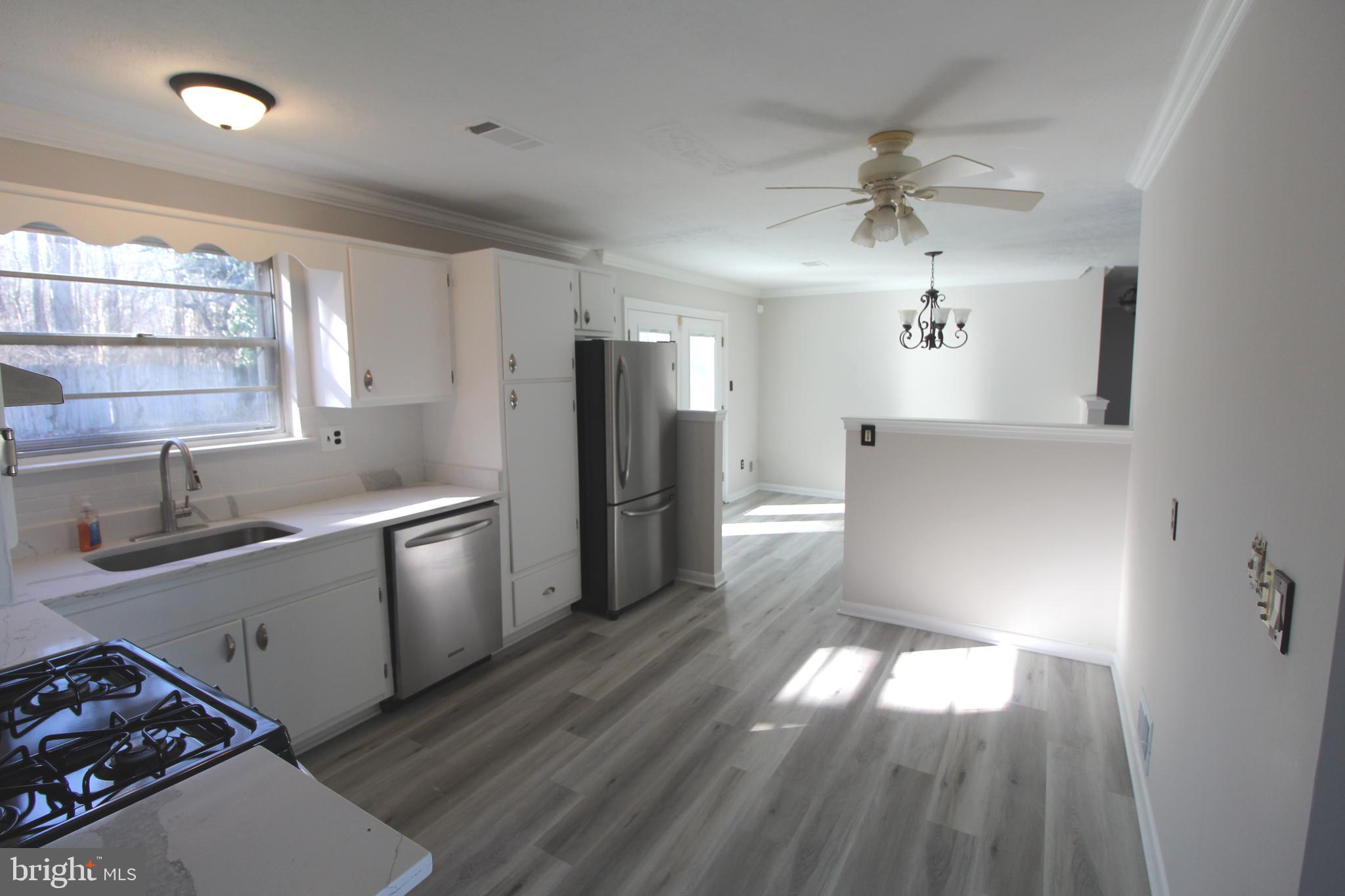 MELLWOOD HILLS - Residential