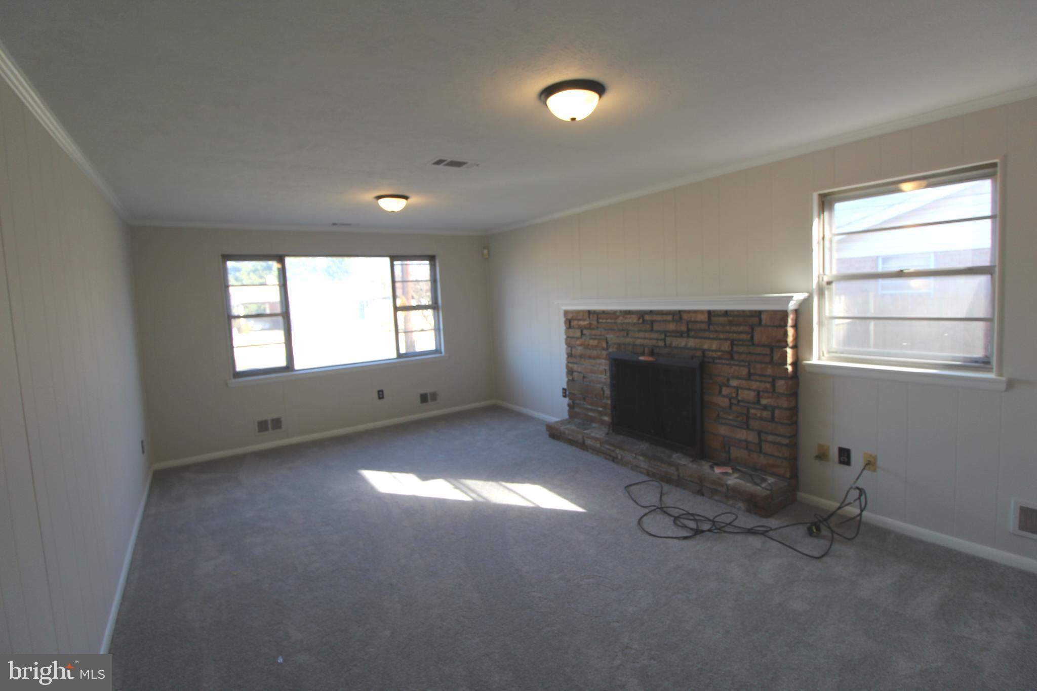 MELLWOOD HILLS - Residential