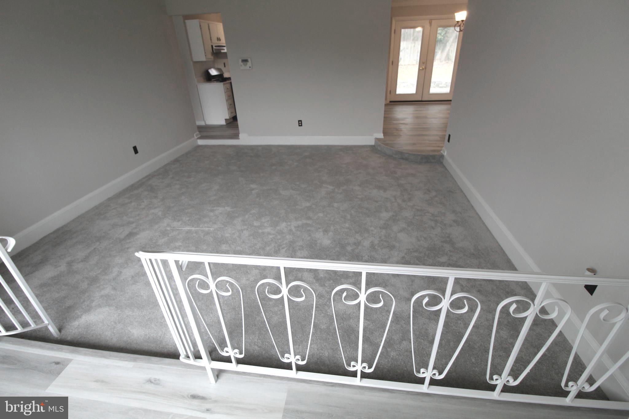 MELLWOOD HILLS - Residential