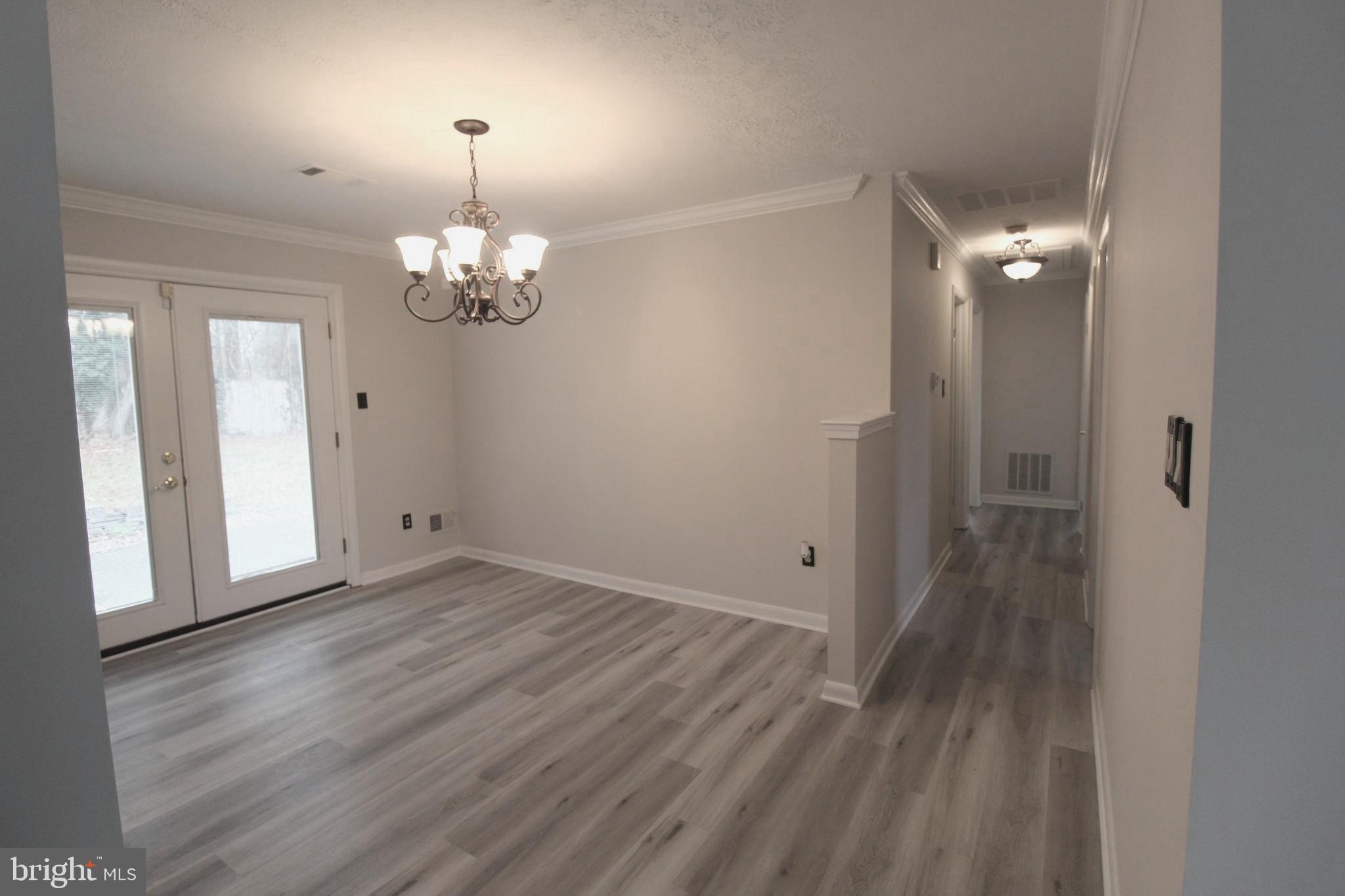 MELLWOOD HILLS - Residential