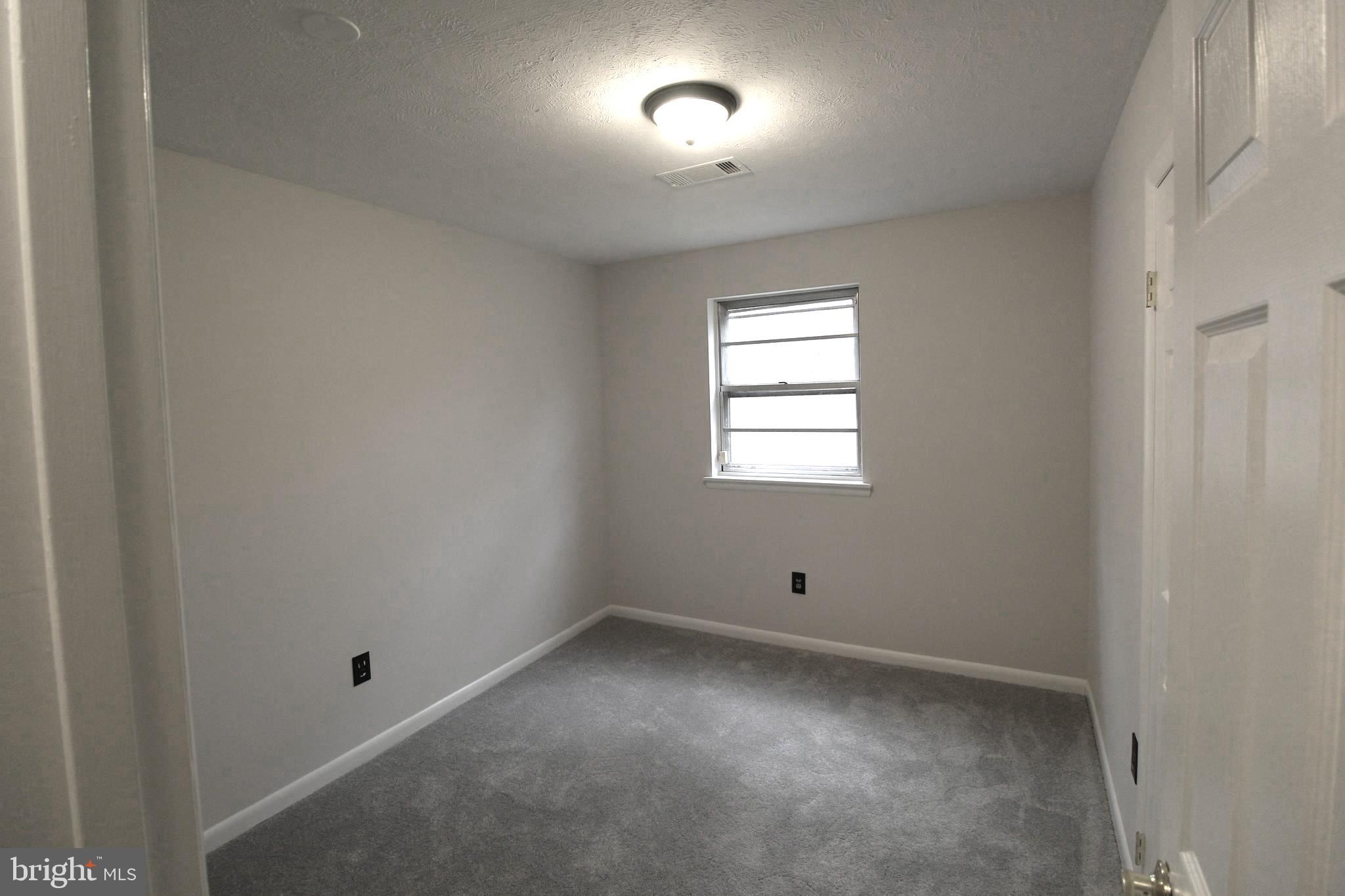 MELLWOOD HILLS - Residential