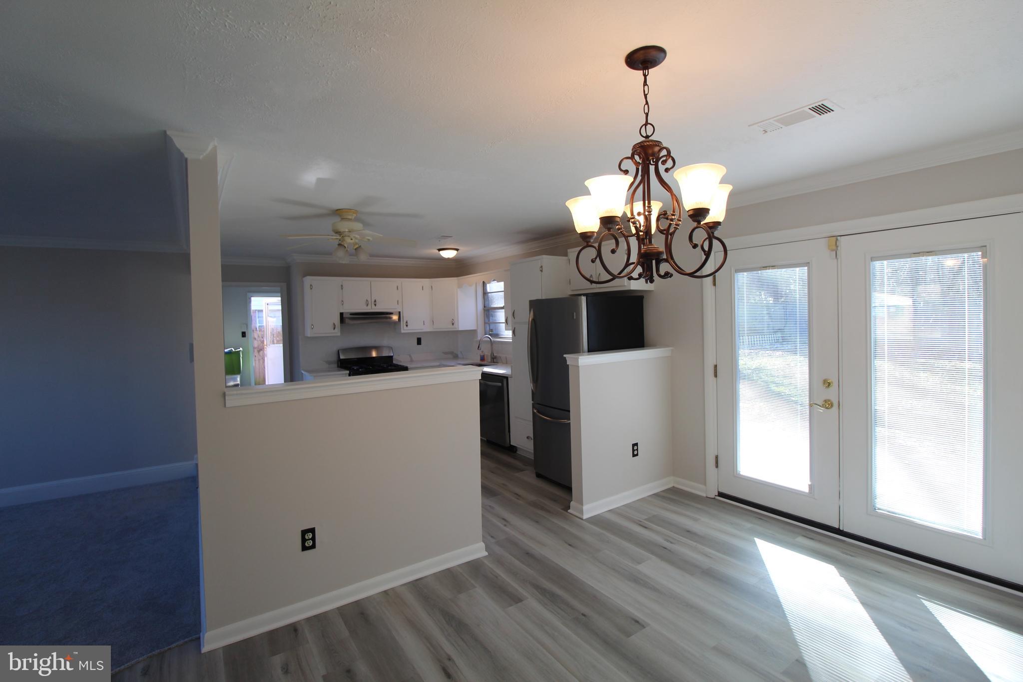 MELLWOOD HILLS - Residential