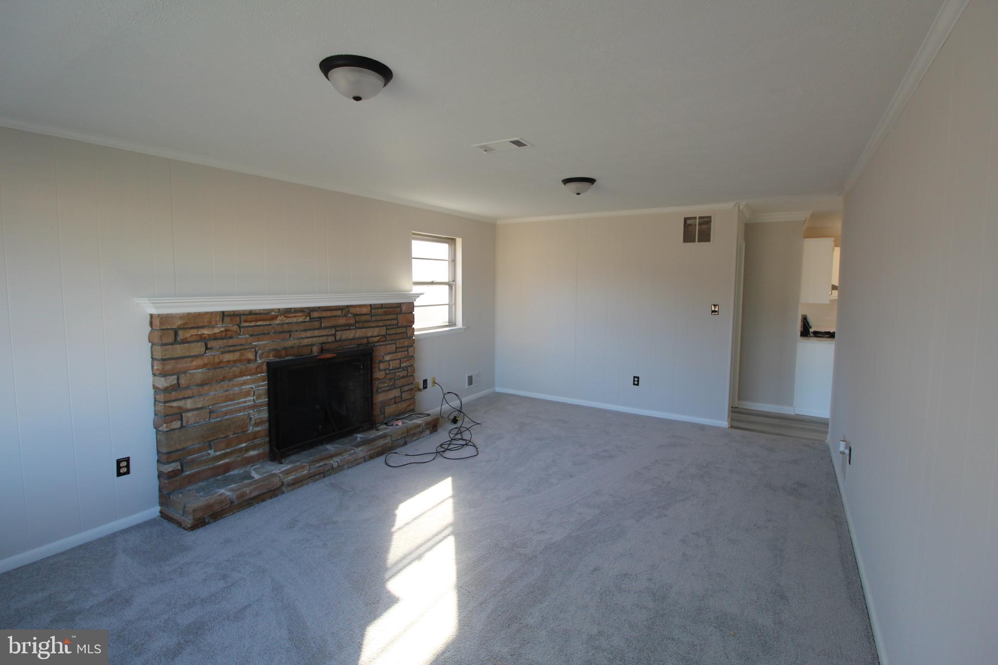 MELLWOOD HILLS - Residential