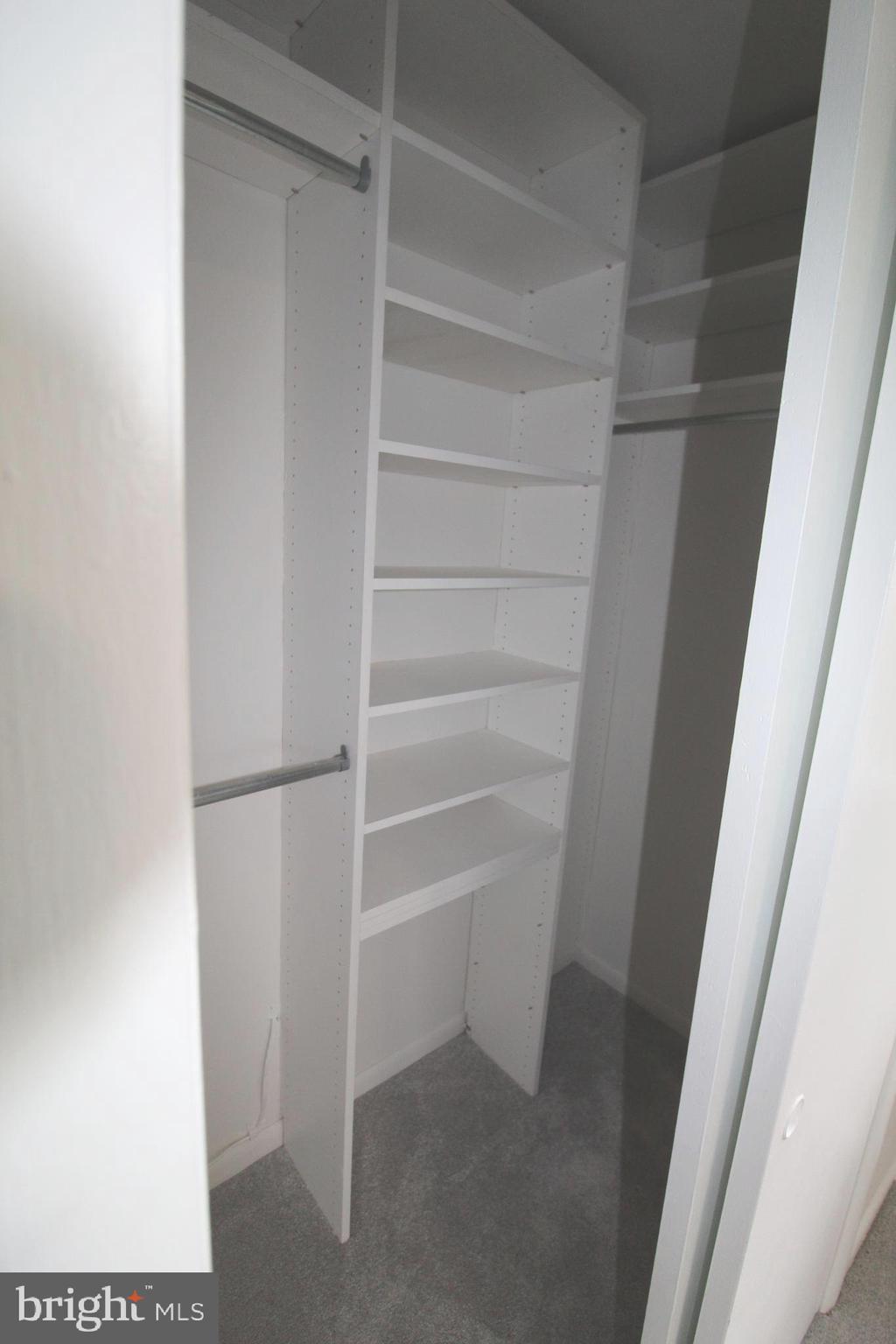 MELLWOOD HILLS - Residential