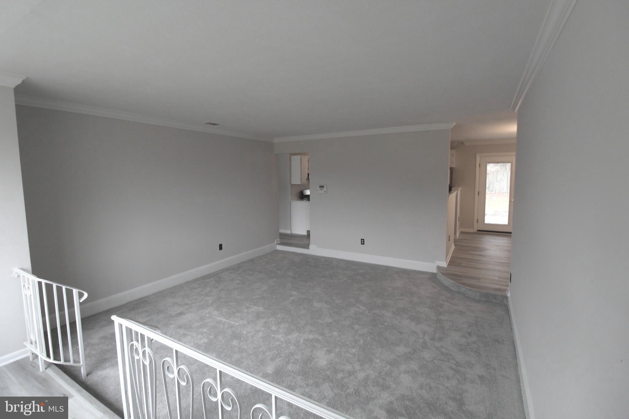 MELLWOOD HILLS - Residential