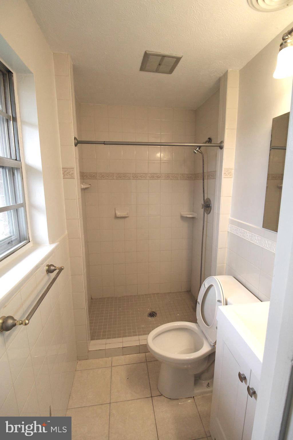 MELLWOOD HILLS - Residential