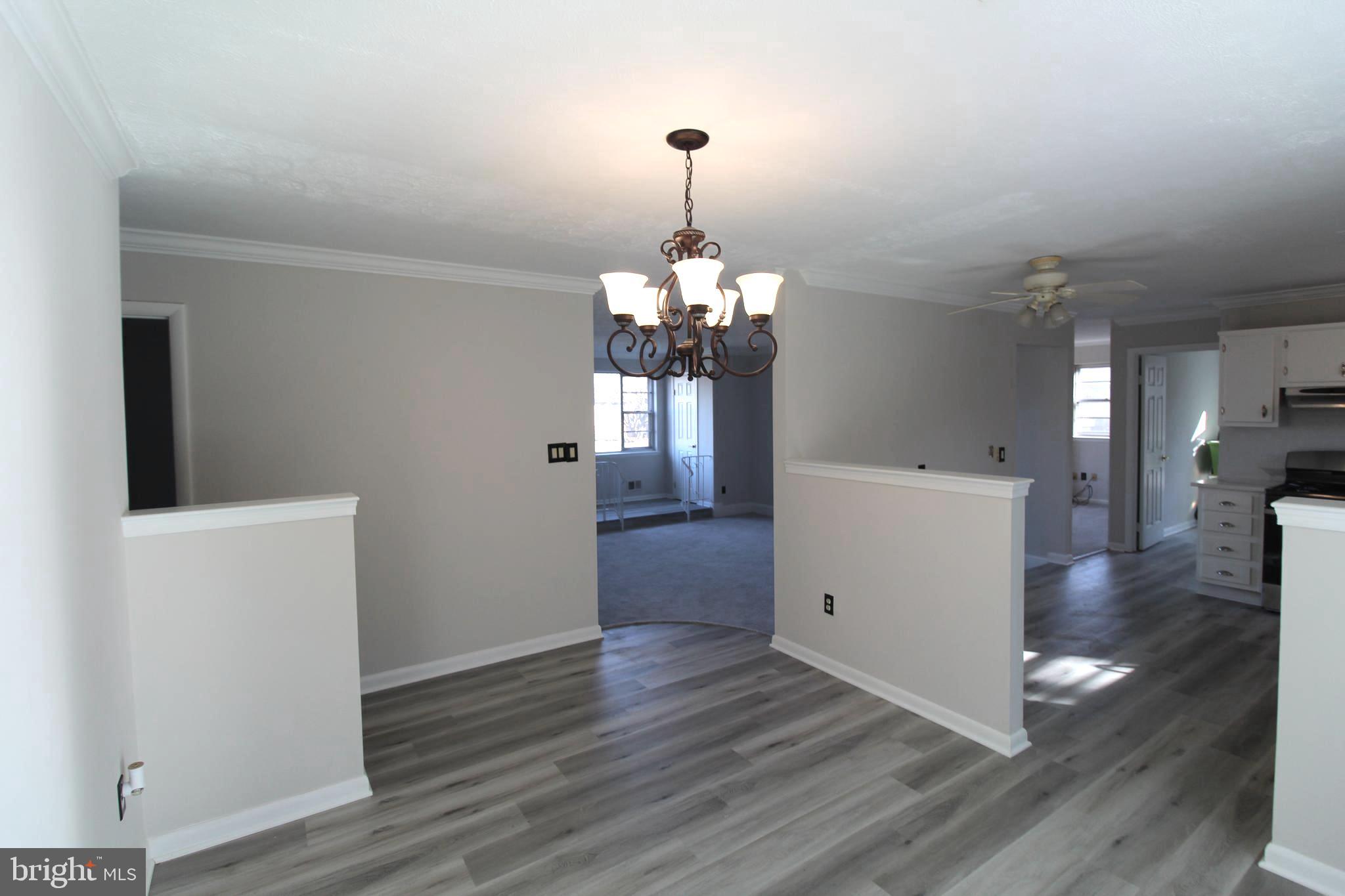 MELLWOOD HILLS - Residential