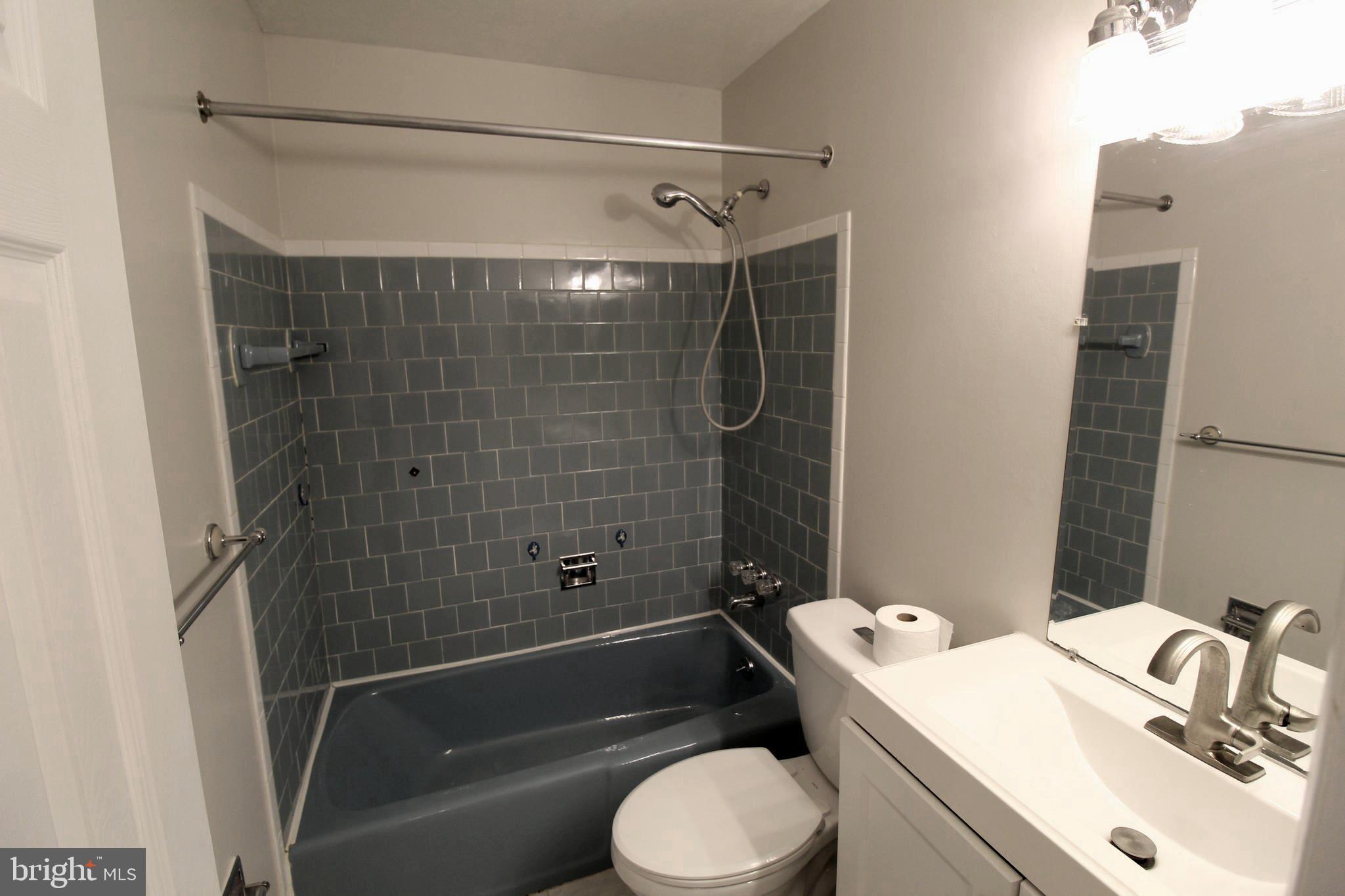 MELLWOOD HILLS - Residential