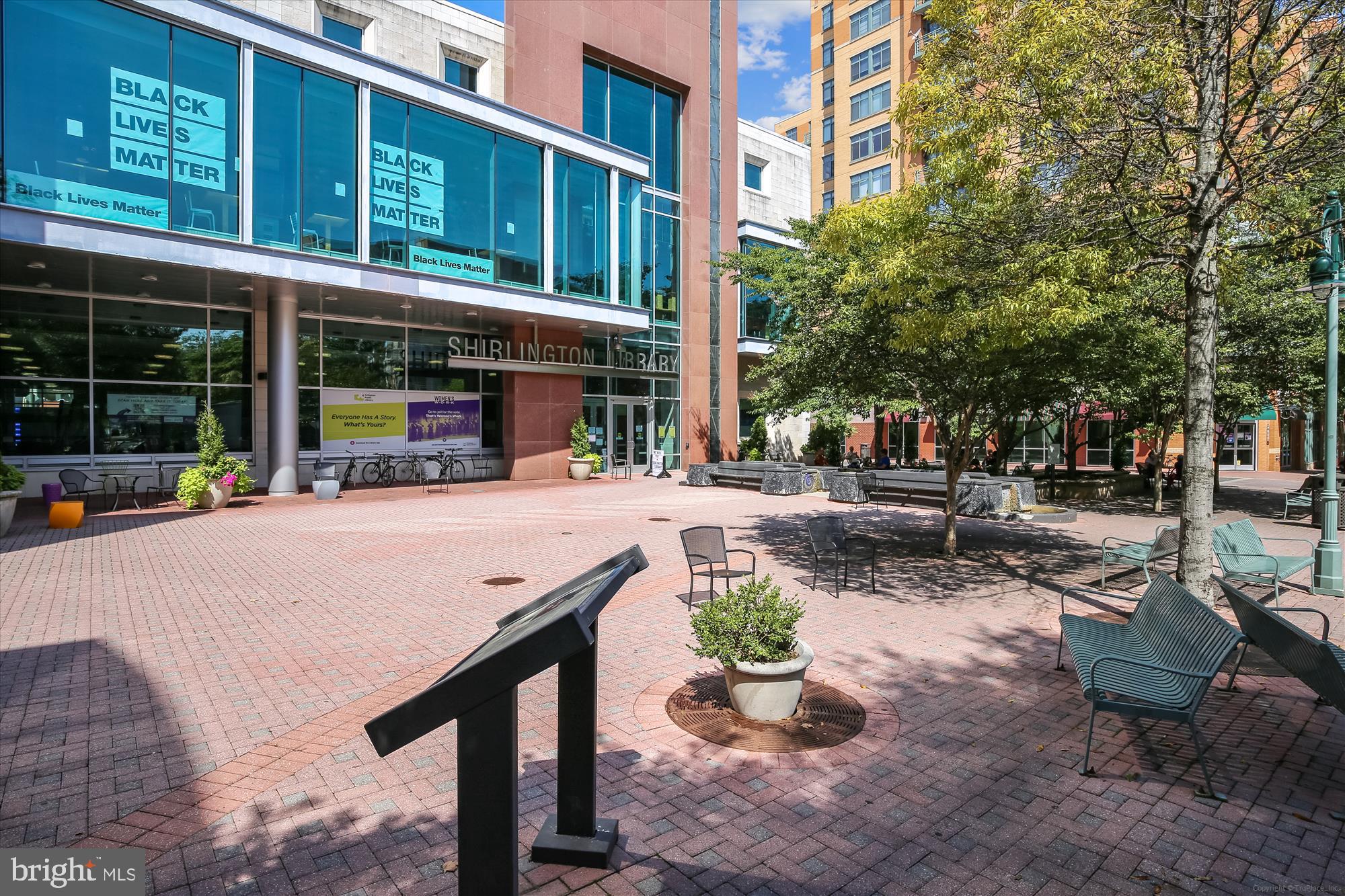 GROVE AT ARLINGTON - Residential