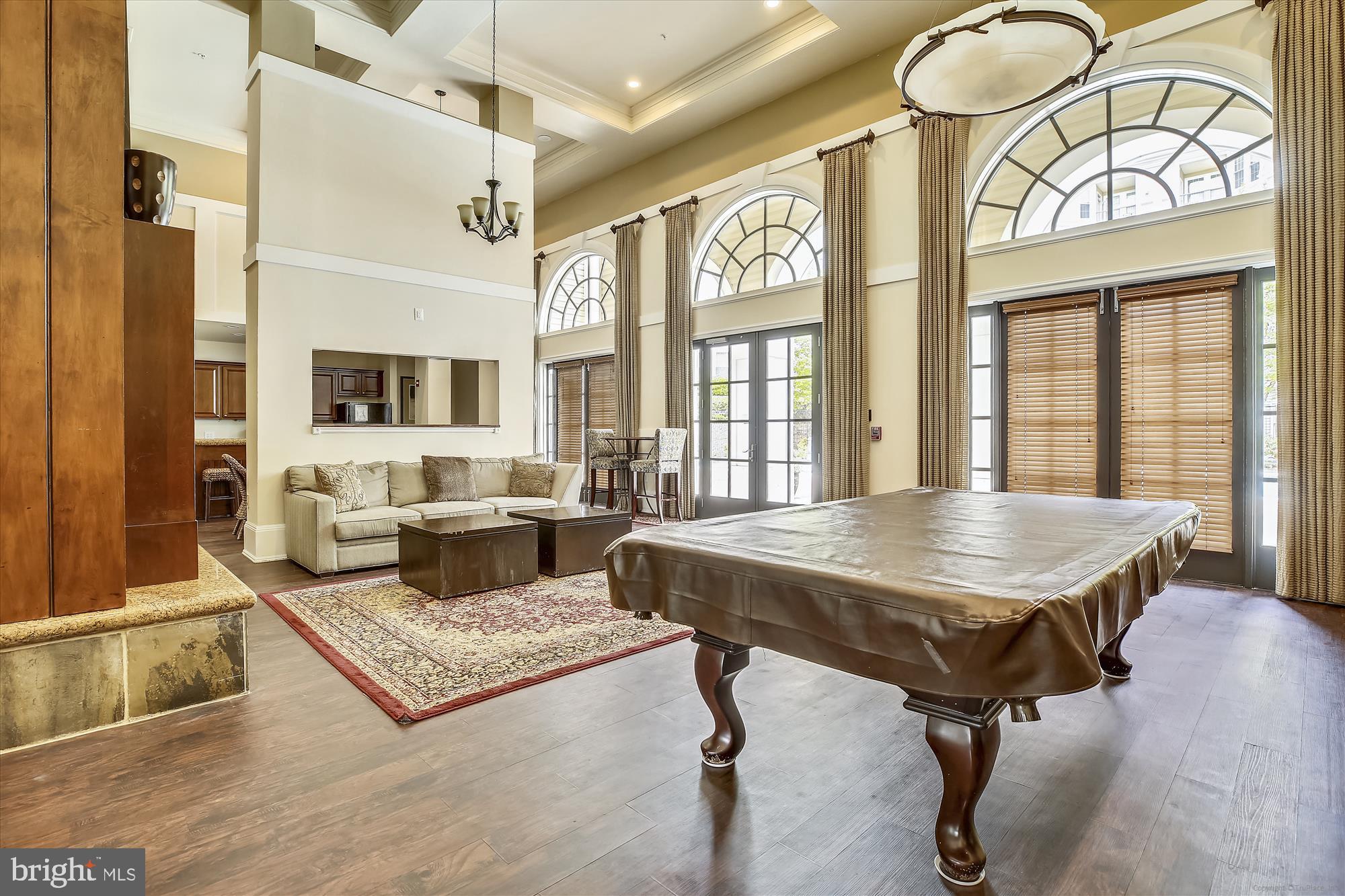 GROVE AT ARLINGTON - Residential