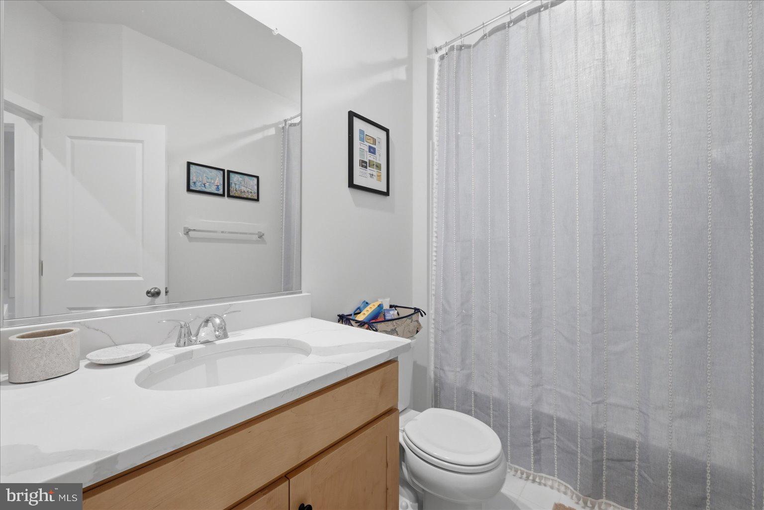 LAKE FREDERICK - Residential