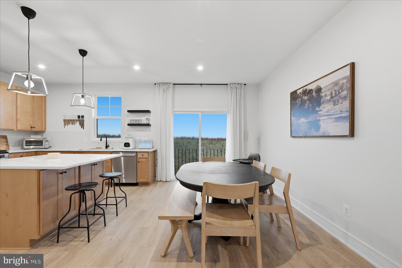 LAKE FREDERICK - Residential